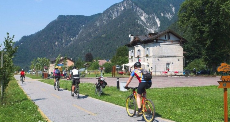 FIAB: ricavare piste ciclabili da ferrovie dismesse