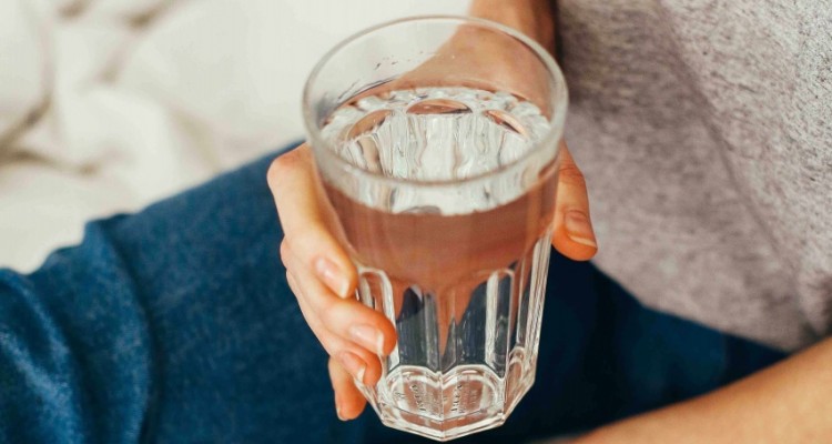 'Giornata mondiale dell'acqua', ricerca: Italiani pronti a ridurre consumi plastica monouso
