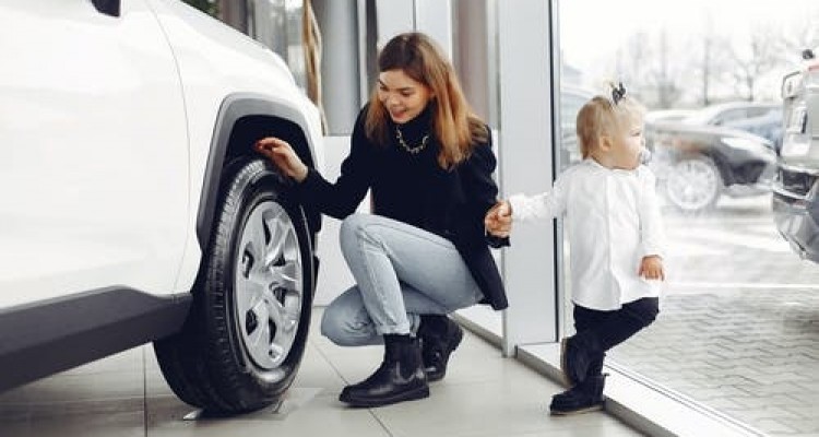 Mercato auto settembre -32,7% sul 2020 e -26,2% sul 2019