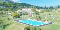 Villa Cariola, relax e fascino senza tempo tra le colline del Lago di Garda