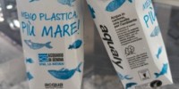 Acquario di Genova dice no alla plastica monouso