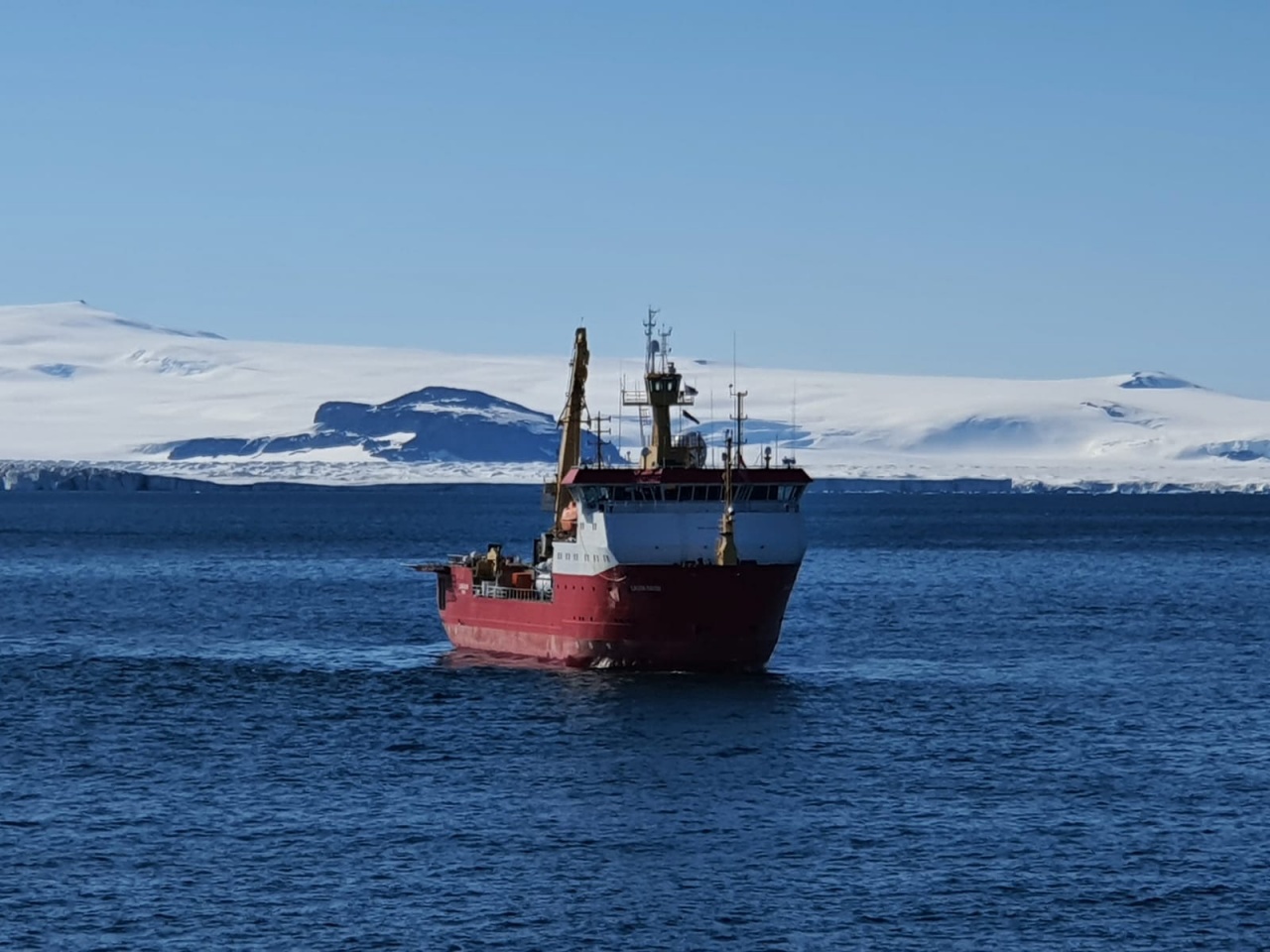 Antartide: la rompighiaccio Laura Bassi inizia la campagna oceanografica
