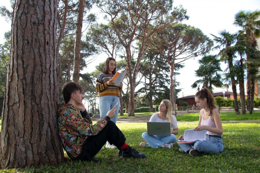 Custodi del Giardino, una scuola di ecologia integrale