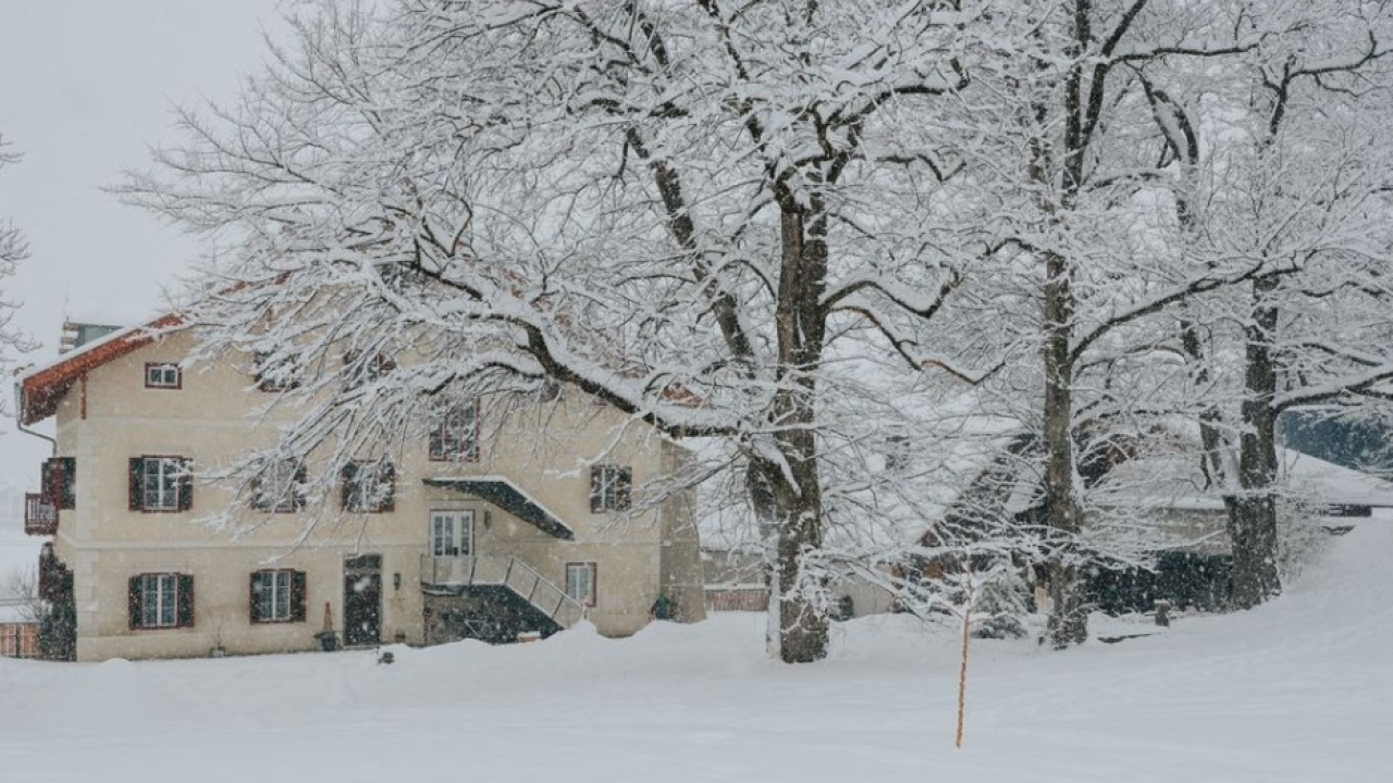 Niedermairhof: un eremo di stile che cura l'anima nel cuore innevato dell'Alto Adige