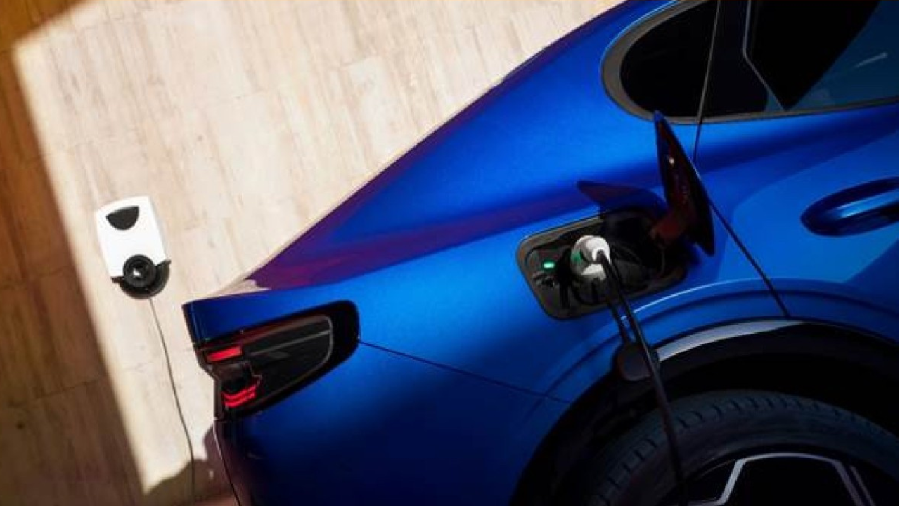 Ricarica intelligente e flessibile: Ford annuncia la sua Power Promise