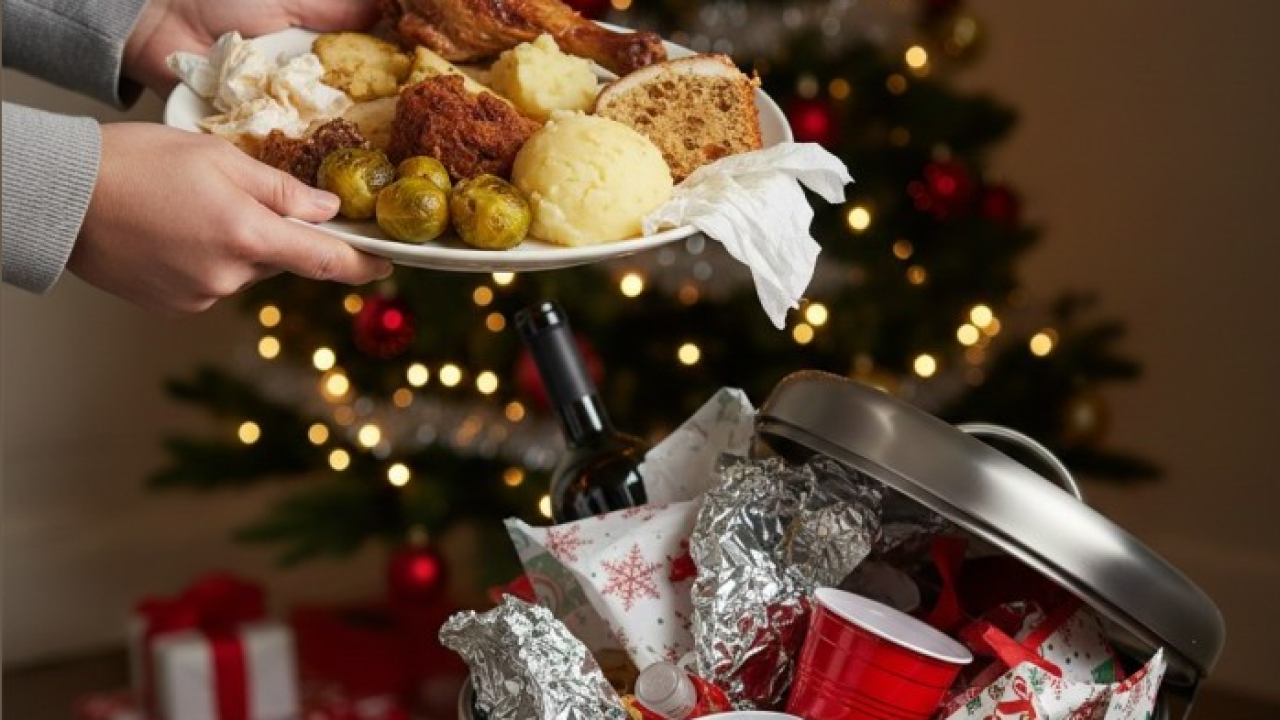 Sprechi natalizi, ogni anno sugli scaffali oltre un miliardo di tonnellate di cibo invenduto