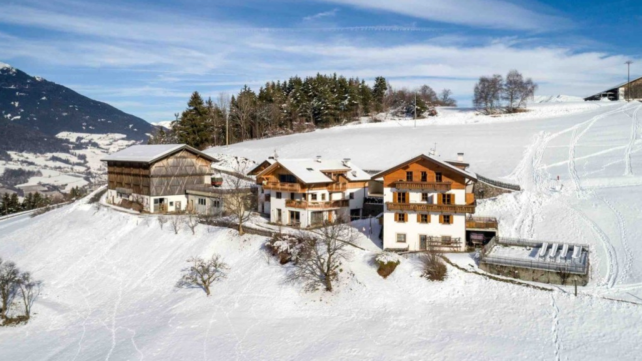 Agriturismi Alto Adige: ecco i masi Gallo Rosso con mezza pensione, o completa