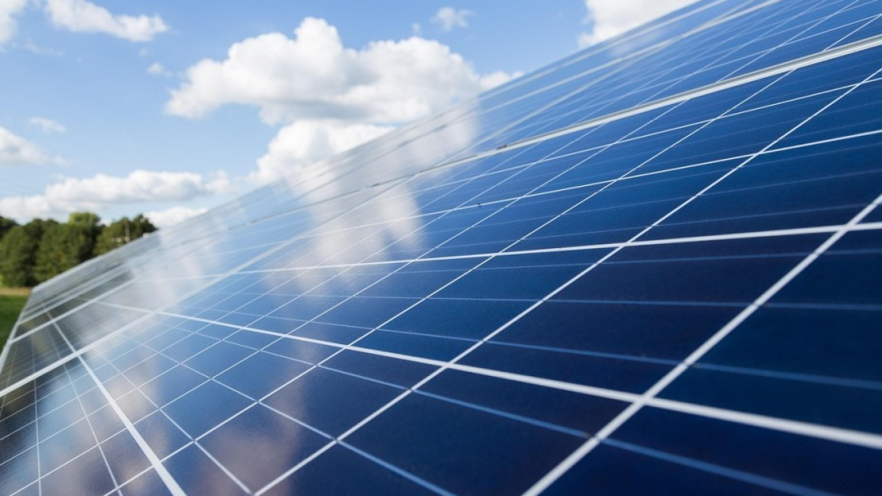 Microsoft raggiunge l'obiettivo del 100% di energia rinnovabile