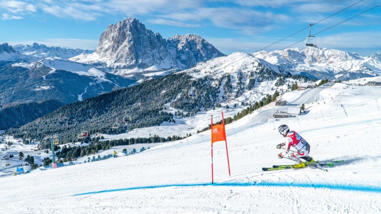 La sfida infinita tra le vette ladine: torna la Südtirol Gardenissima, lo slalom gigante più lungo del mondo
