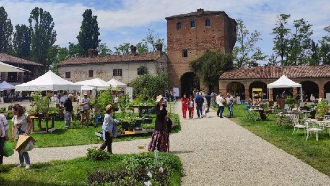 I Frutti del Castello compiono 10 anni: a Paderna (PC) trionfa l'armonia della natura