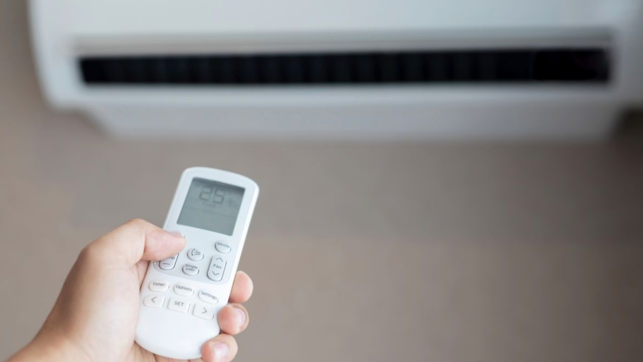 Caldo torrido in arrivo: secondo l’ultima indagine di tado° sono gli uomini a soffrirne maggiormente