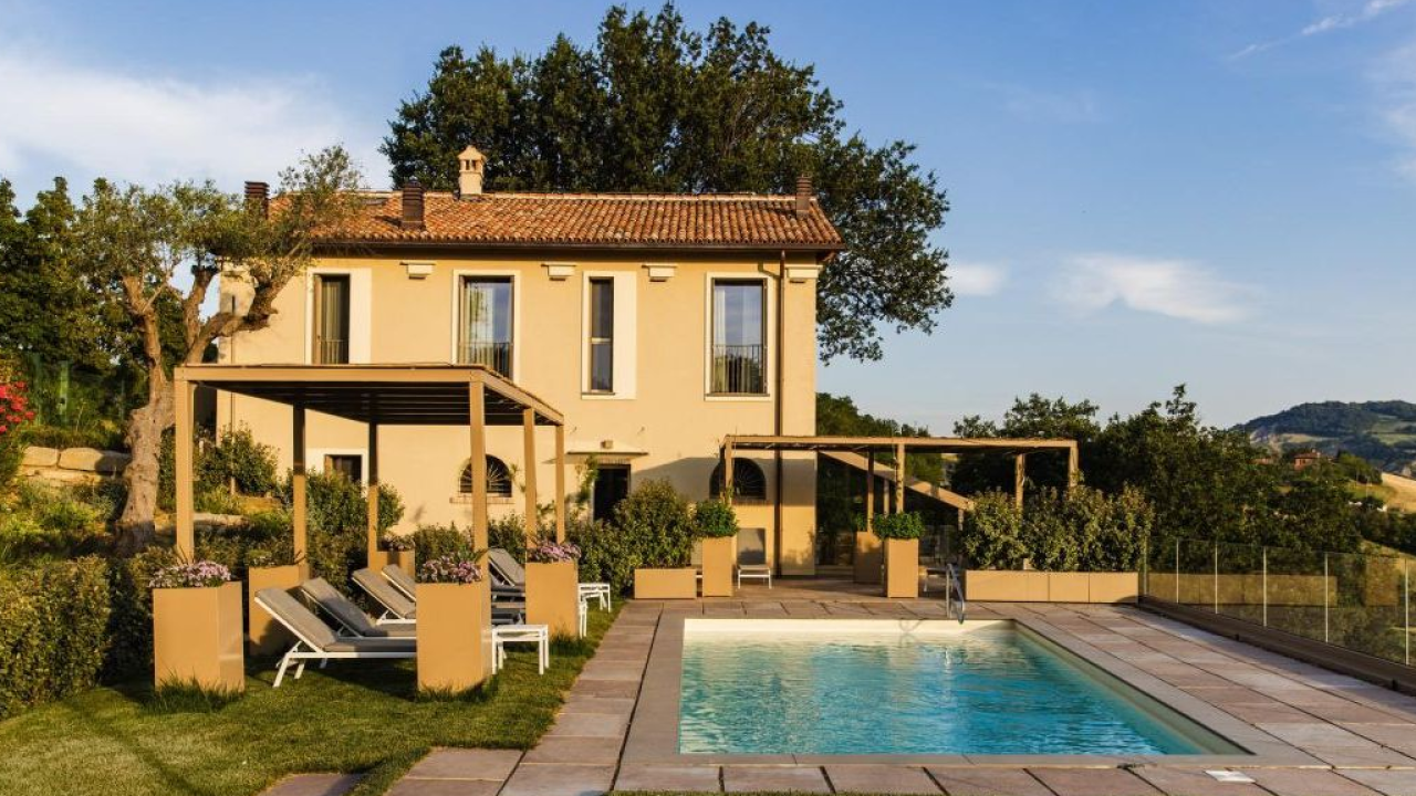 Palazzo di Varignana inaugura Borgo alle Crete, nuova perla dell’ospitalità agricola sui colli bolognesi