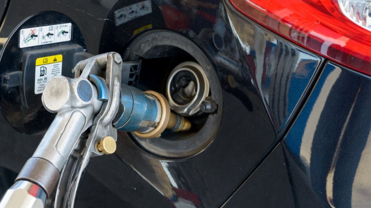 Incentivi al retrofit a gas: pubblicato il decreto del MIMIT per le auto circolanti