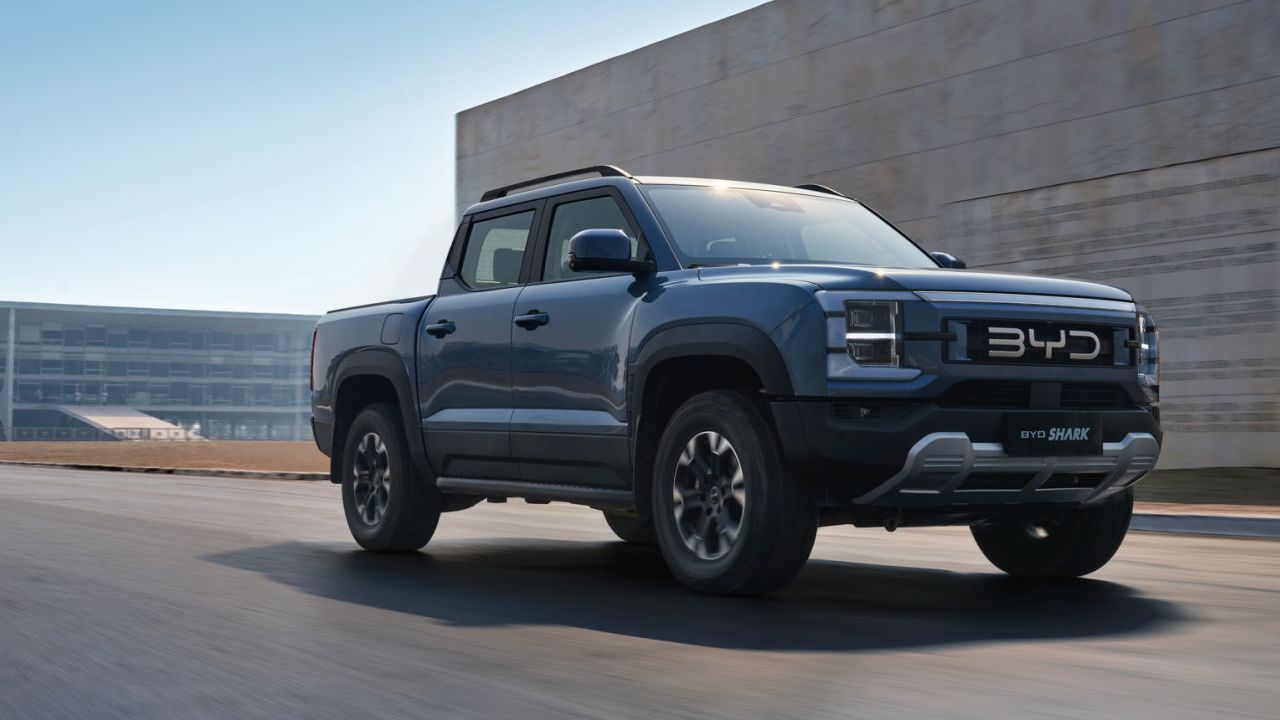 BYD SHARK: il pickup ibrido che ridefinisce il segmento
