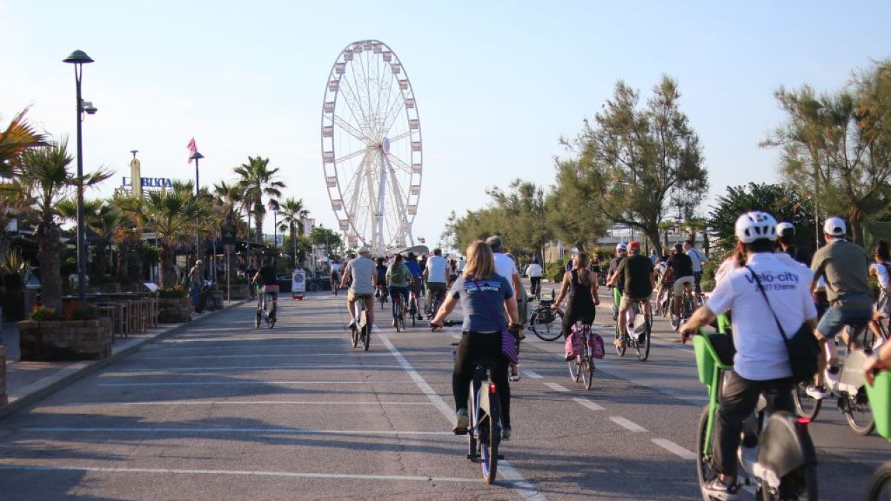 L'Italia in sella: il divario infrastrutturale e la sfida per trasformare la mobilità urbana