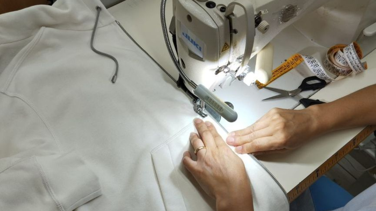Addio alla distruzione dell'invenduto: la svolta dell'Unione Europea per la moda circolare