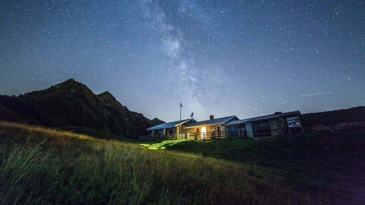 L'estate spaziale della Valtellina: tra astroturismo, eclissi e osservazioni in quota