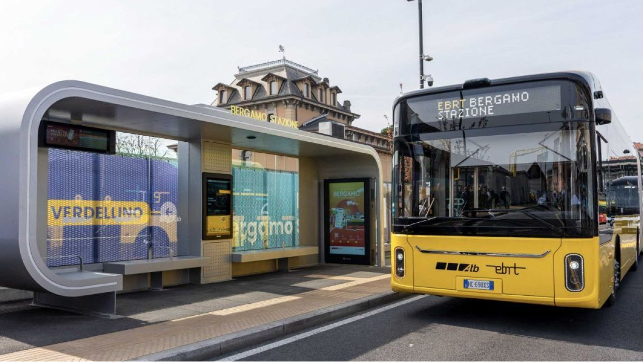 Mobilità sostenibile: a Bergamo debutta il primo e-BRT della Lombardia